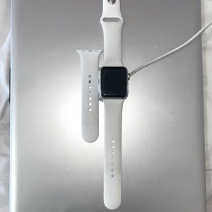 series 3 apple watch slightly used